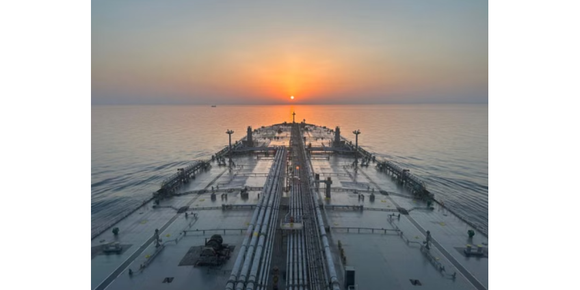 Американские военные сообщили о поражении пяти иранских нефтяных танкеров